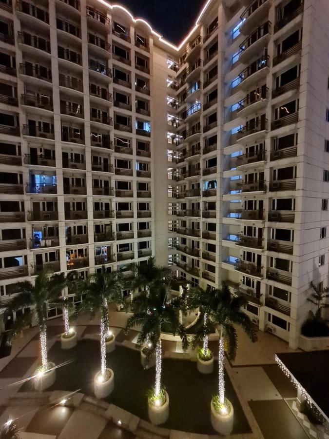 Solemare Parksuites Condominium - Condo R Us Маніла Екстер'єр фото