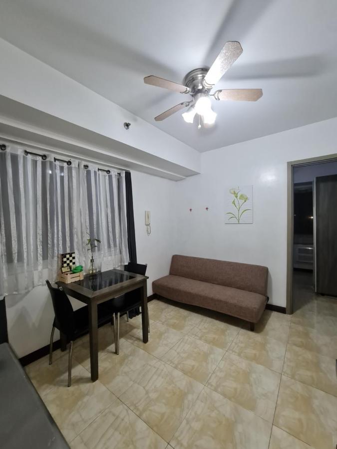 Solemare Parksuites Condominium - Condo R Us Маніла Екстер'єр фото